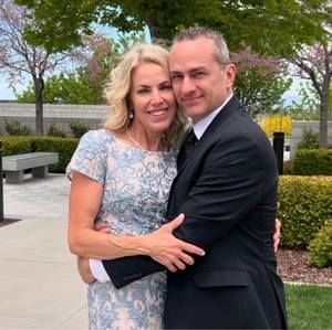 Meet your Posher, Sharon